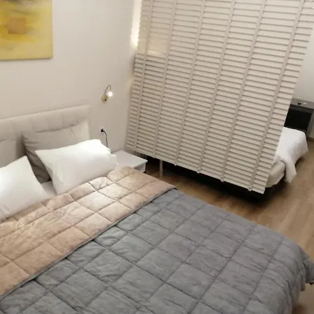 On Clock Square D1 Veria (Imathia)